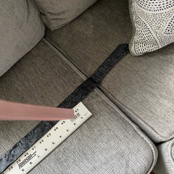 Perry Ellis Portfolio Silk Tie Paisley Black Gray - Picture 7 of 8